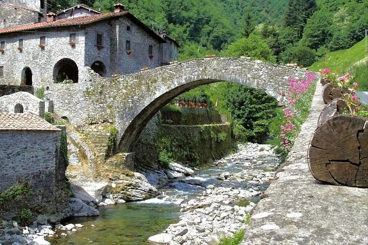 Casa O Holiday home Pescaglia